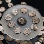 sennik  srebrne monety