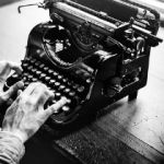 sennik  maszyna do pisania